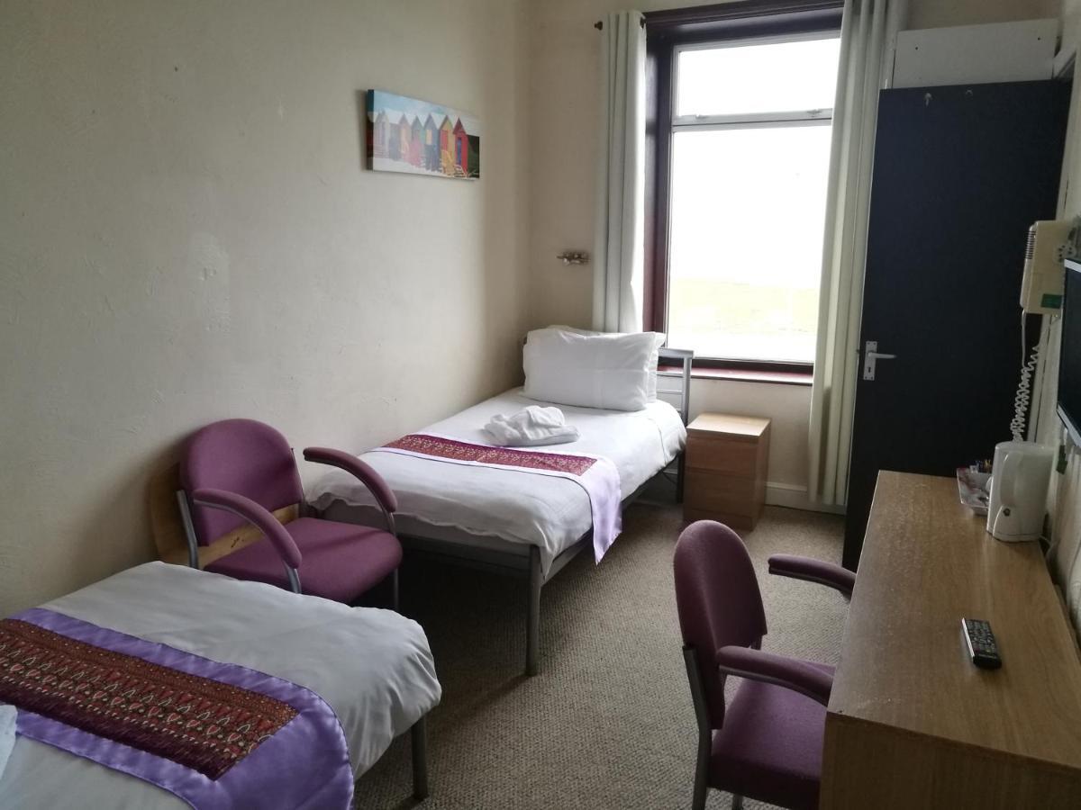 Westleigh Bed and Breakfast Morecambe Εξωτερικό φωτογραφία